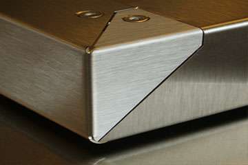 精密钣金折弯弯曲工艺中的决定因素有哪些？-中山华体网页版页面登录-华体(中国)